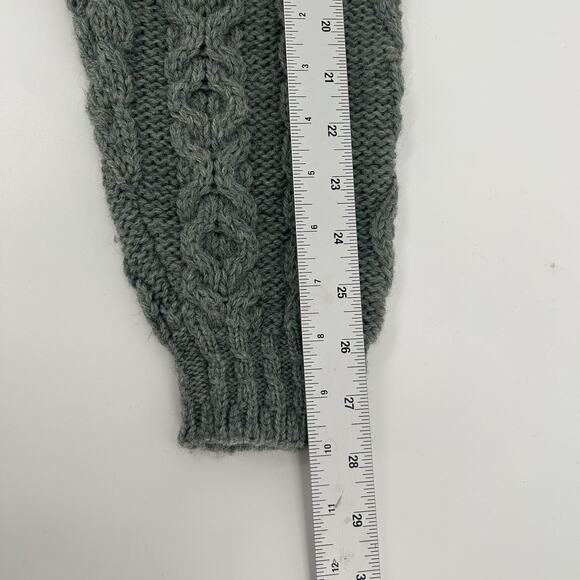 VTG LL Bean Wool Sweater Womens MEDIUM Green 100% Pure Chunky Cable Ireland HOLE - Picture 9 of 16